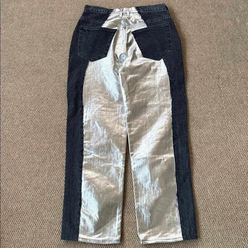 NWT FRAME Pieced Metallic Silver Black Straight Leg Jeans Size 26 Retail $448